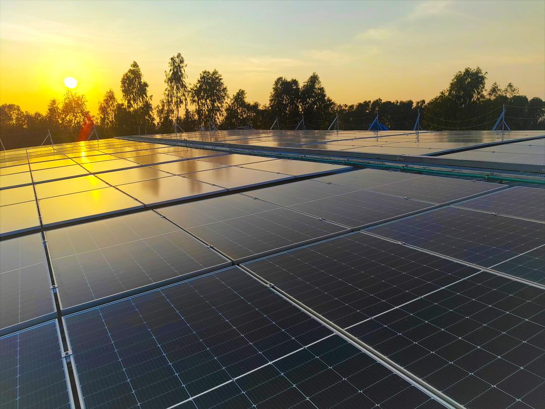 お値段以上!安心サービス付で太陽光導入! main visual